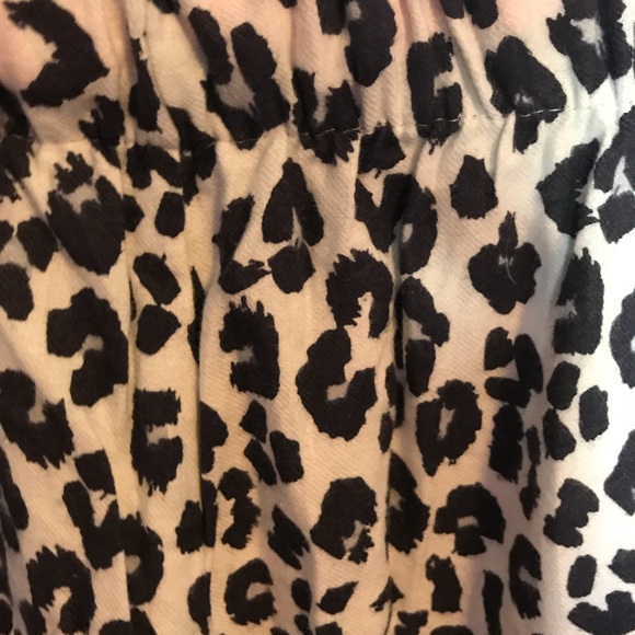 Medium Soft Cheetah Print Pajama Pants - Picture 8 of 8